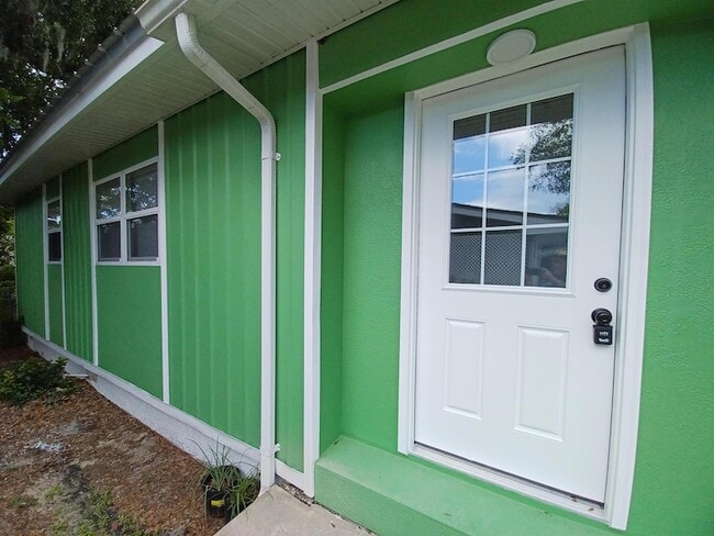Building Photo - 103 Catalina Cir