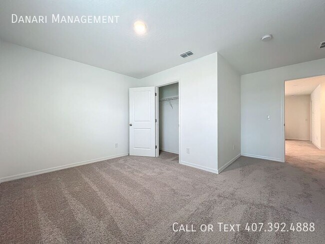 Building Photo - 1679 Meadowlark Dr