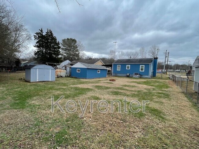 Building Photo - 2029 McClung Ave