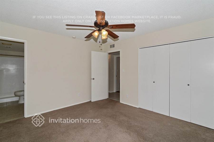 Building Photo - 7341 W Shangri La Rd