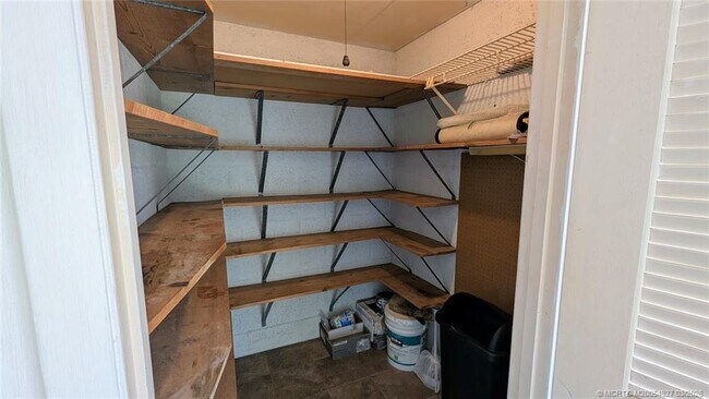 Building Photo - 1225 NW 21st St