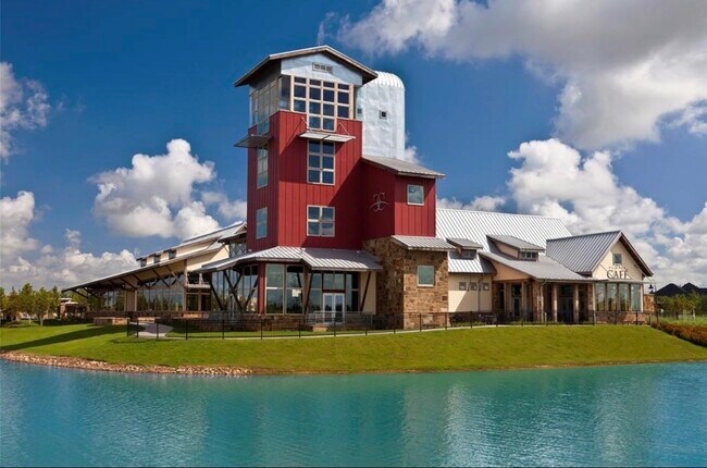 Building Photo - 5422 Holly Hvn Ct