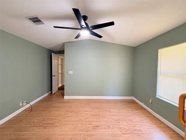 Building Photo - 17807 Dean Ct