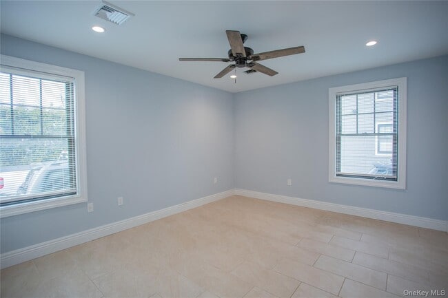 Building Photo - 59 Clinton Ave