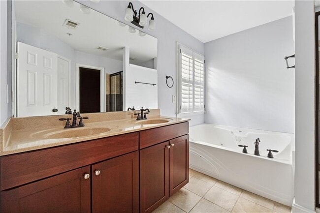 Building Photo - 6153 Indian Wood Cir