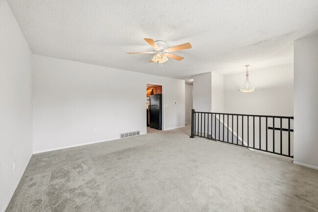 Building Photo - $2,145.95 with $300 off the first month's rent, 4 Beds - 2 Bath, Single Family Home in Colorado S...