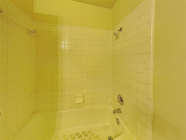 Building Photo - 1912 Crooked Ln