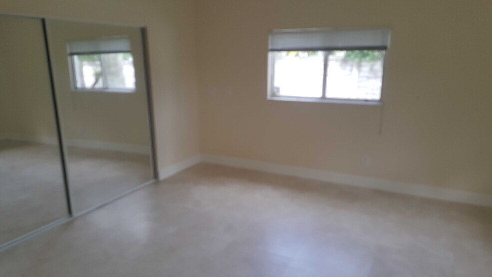 Building Photo - 11455 SW 82nd Ave