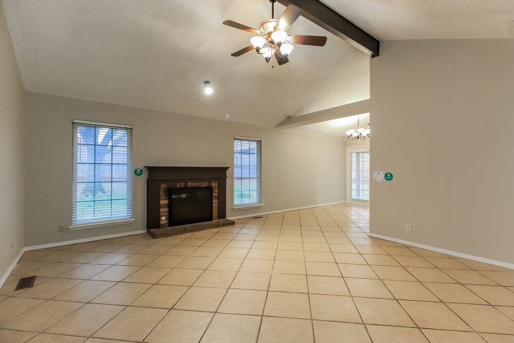 Building Photo - 8117 Turtle Dove Dr