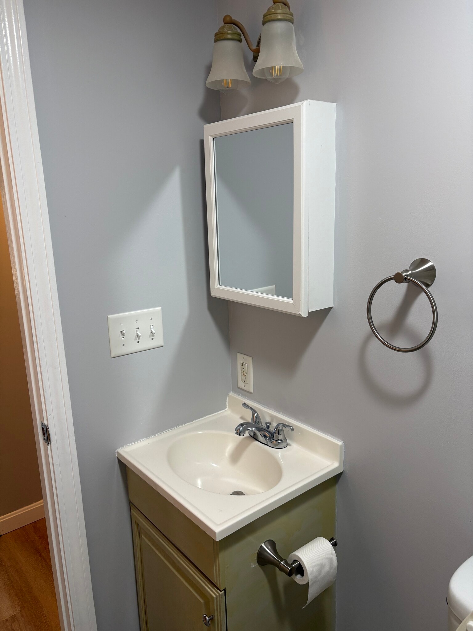 Building Photo - 209 Carsley Rd