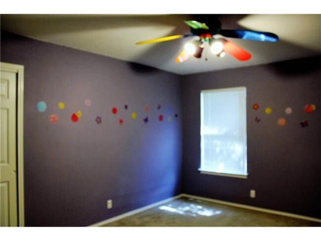 Building Photo - 1806 Lloydminister Way