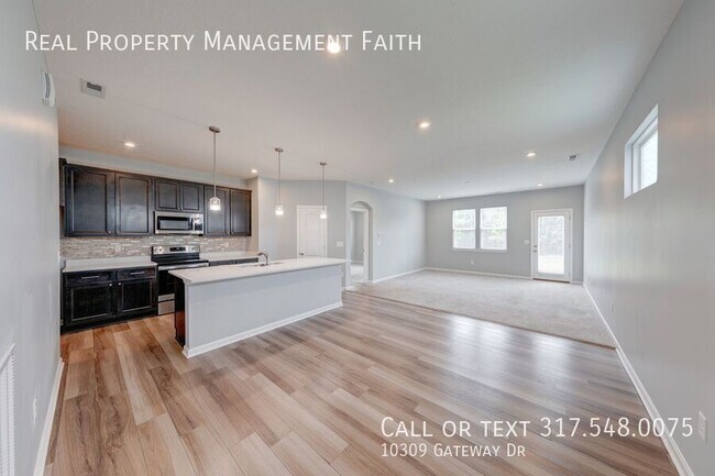 Building Photo - 10309 Gateway Dr
