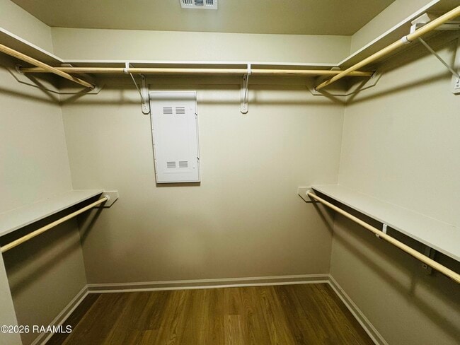 Building Photo - 101 Foster Grove Drive