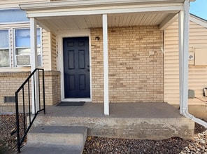 Building Photo - 17132 E Ford Dr