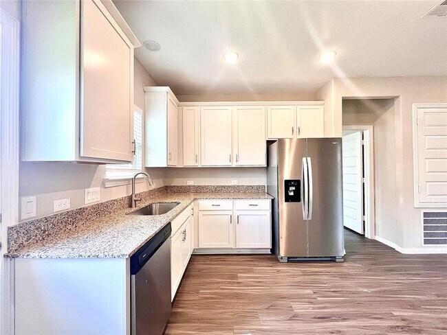 Building Photo - 21122 Voyage Ln