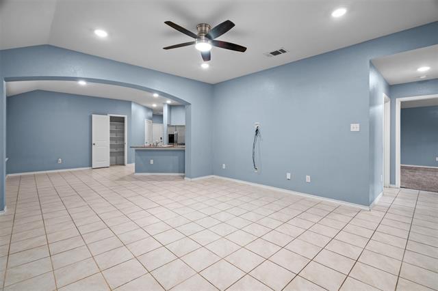 Building Photo - 925 Corbitt Ln