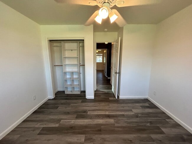 Building Photo - 3086 Beverly Ct