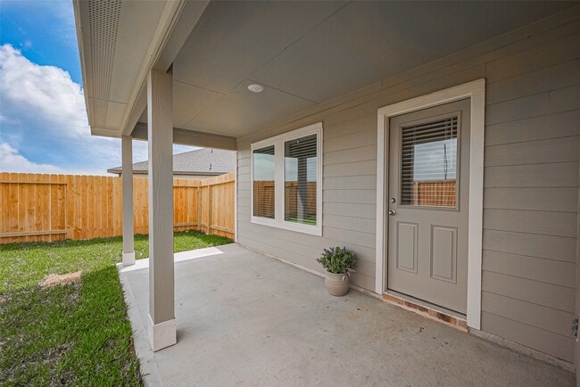 Building Photo - 4207 Zeke Ests Ln