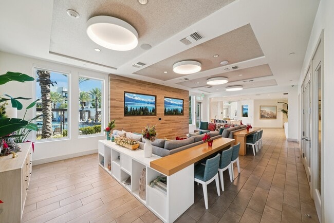 Building Photo - 11048 Luminate Dr