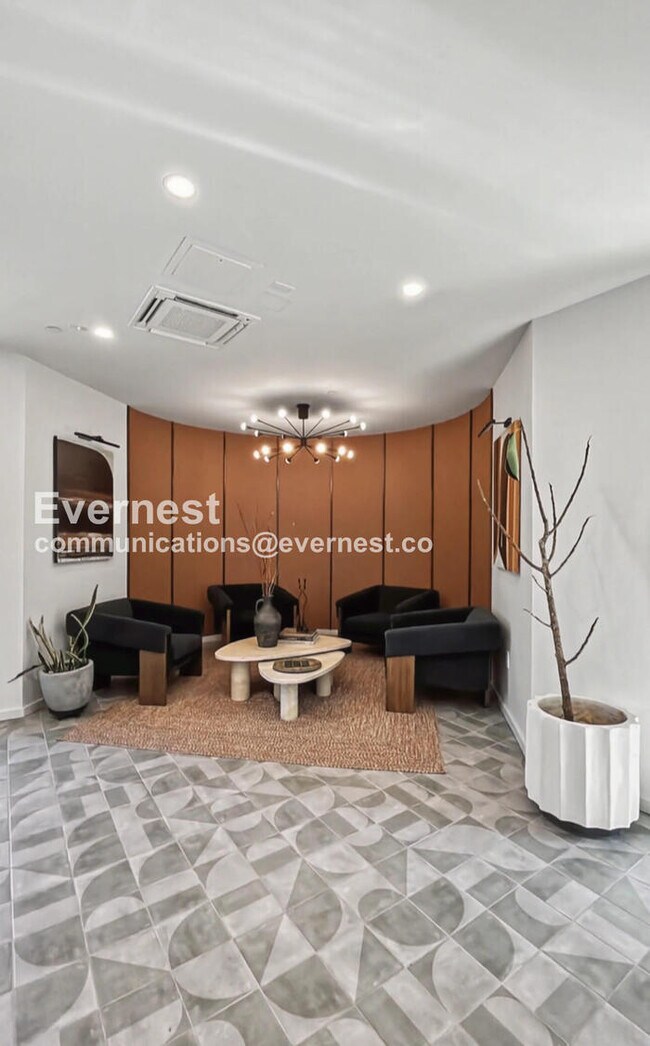 Building Photo - 500 Merritt Ave