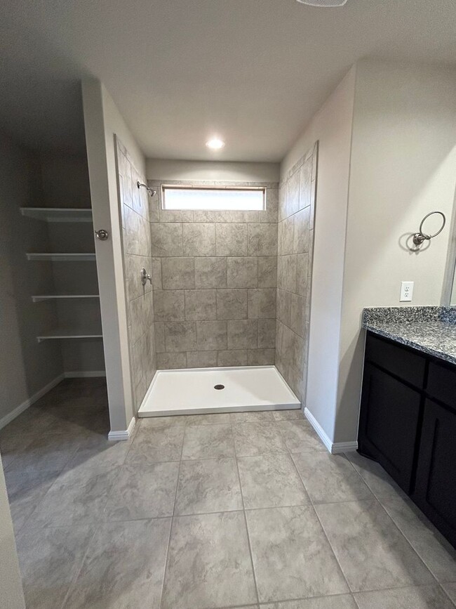 Building Photo - Beautiful Home in Homestead at Parks Bell ...