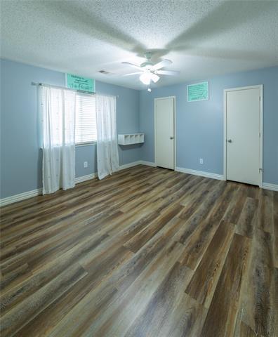 Building Photo - 1711 Kennedy Dr