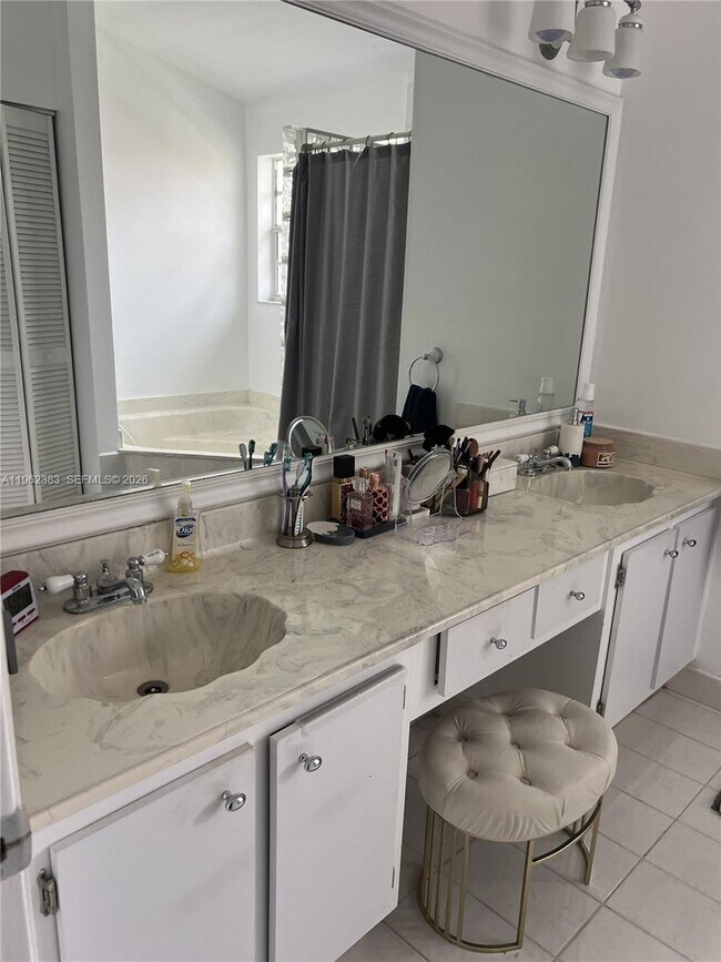 Building Photo - 3535 Magellan Cir