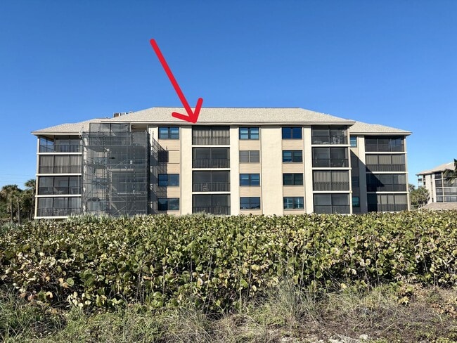 Building Photo - Direct Oceanfront 2/2 Condo in Stuart!