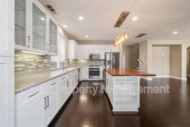 Building Photo - 33331 Decada St