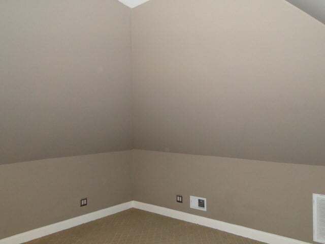 Building Photo - Great Home close to Downtown