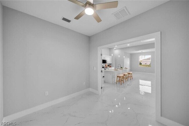 Building Photo - 3719 16th St W