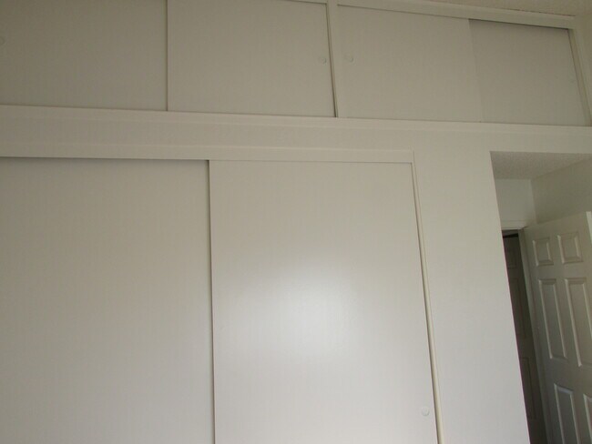 Building Photo - 5271 Bishop St