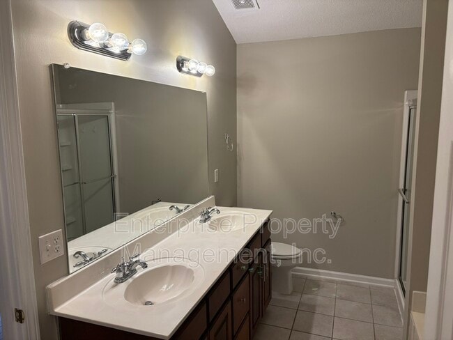 Building Photo - 11556 Milton Meadows Dr