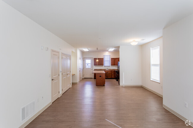 3BR, 1.5BA - 1589 SF - Skyline Terrace