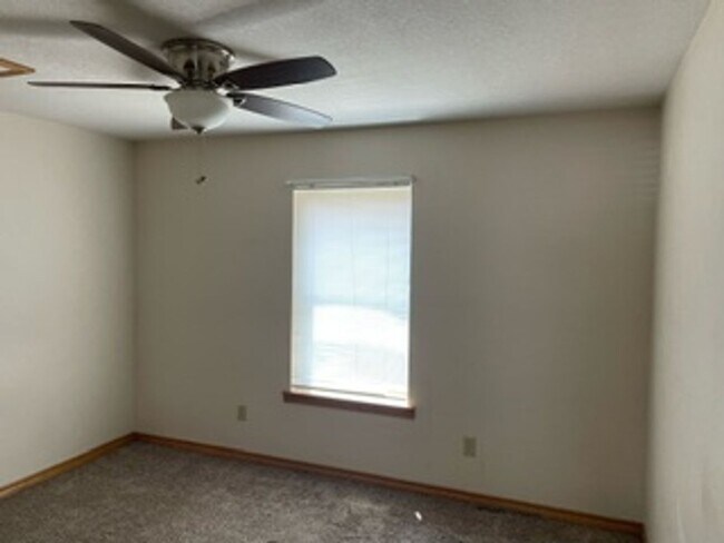 Building Photo - 1450 McNeil