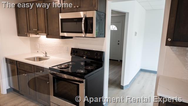 Building Photo - 301 Boston Ave