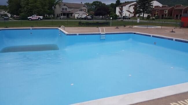 Building Photo - 2 bed 2 bath in Enola East Pennsboro Schools