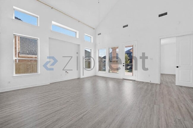 Building Photo - 1408 Bonsmara Dr