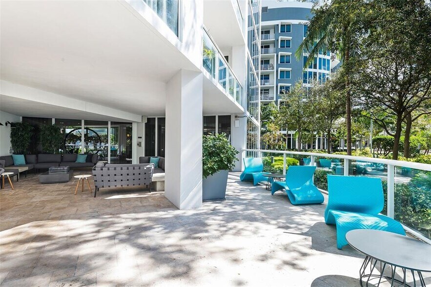 Building Photo - 333 Las Olas Way