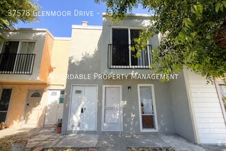 Building Photo - 37578 Glenmoor Dr