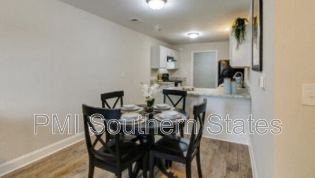 Building Photo - 204 Walnut Hill Dr