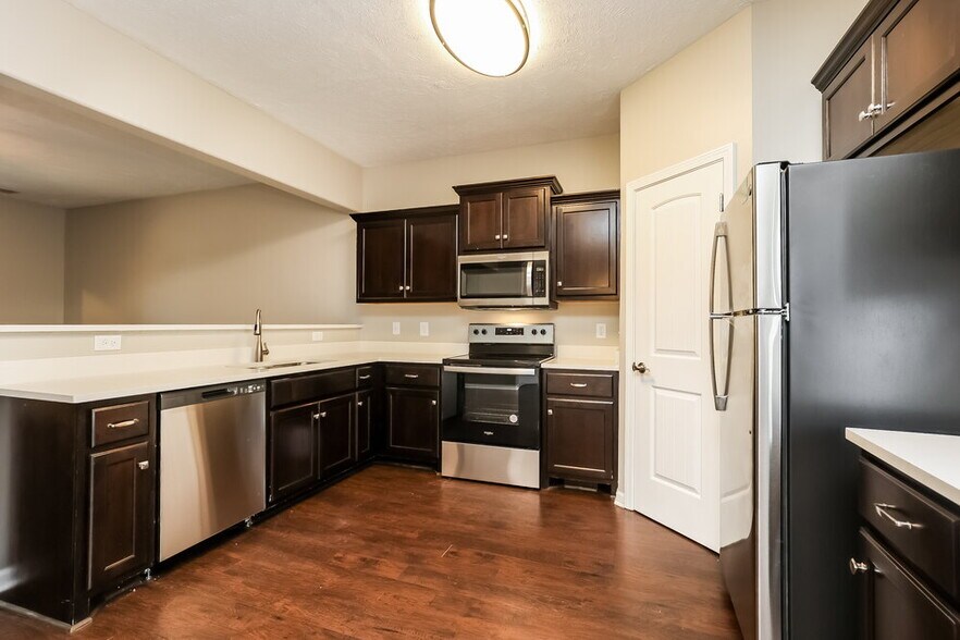 Building Photo - 5312 Tony Lama Ln