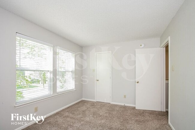 Building Photo - 19553 Tradewinds Dr