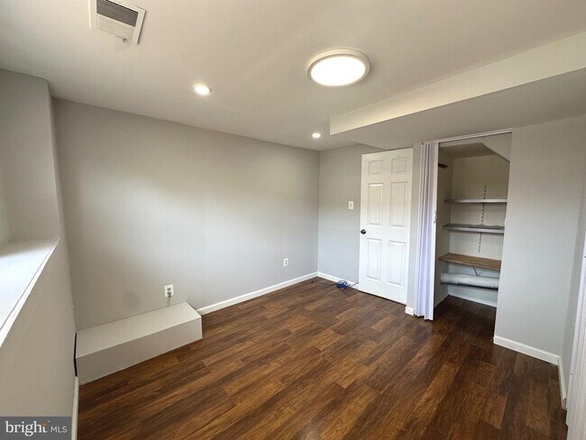 Building Photo - 14632 Stone Crossing Ct