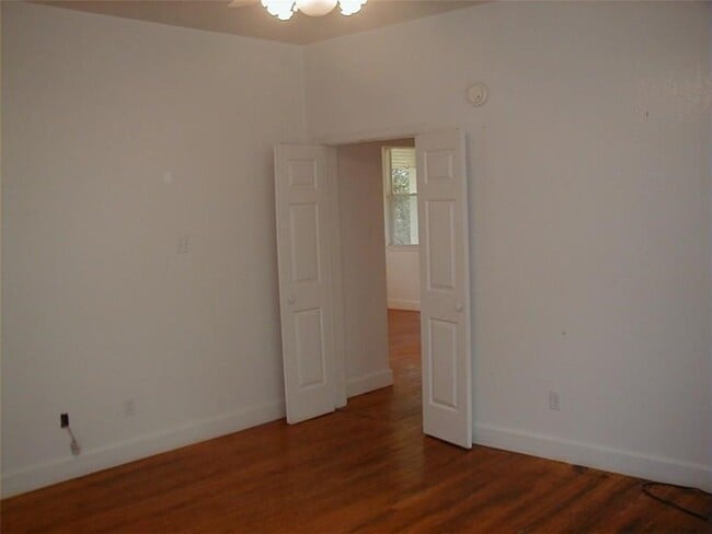 Building Photo - 2101 San Juan Dr
