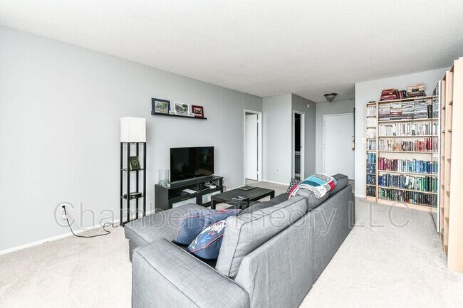 Building Photo - 5500 Holmes Run Pkwy