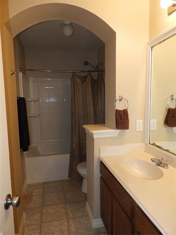 Building Photo - 5812 Quicksilver Dr