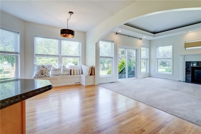 Building Photo - 83 Angels Path