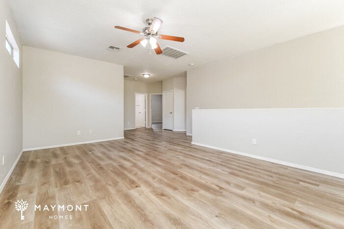 Building Photo - 4210 S Mariposa Dr