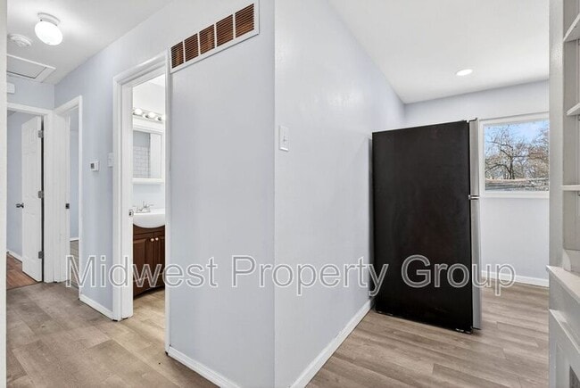 Building Photo - 1540 Aspen Dr